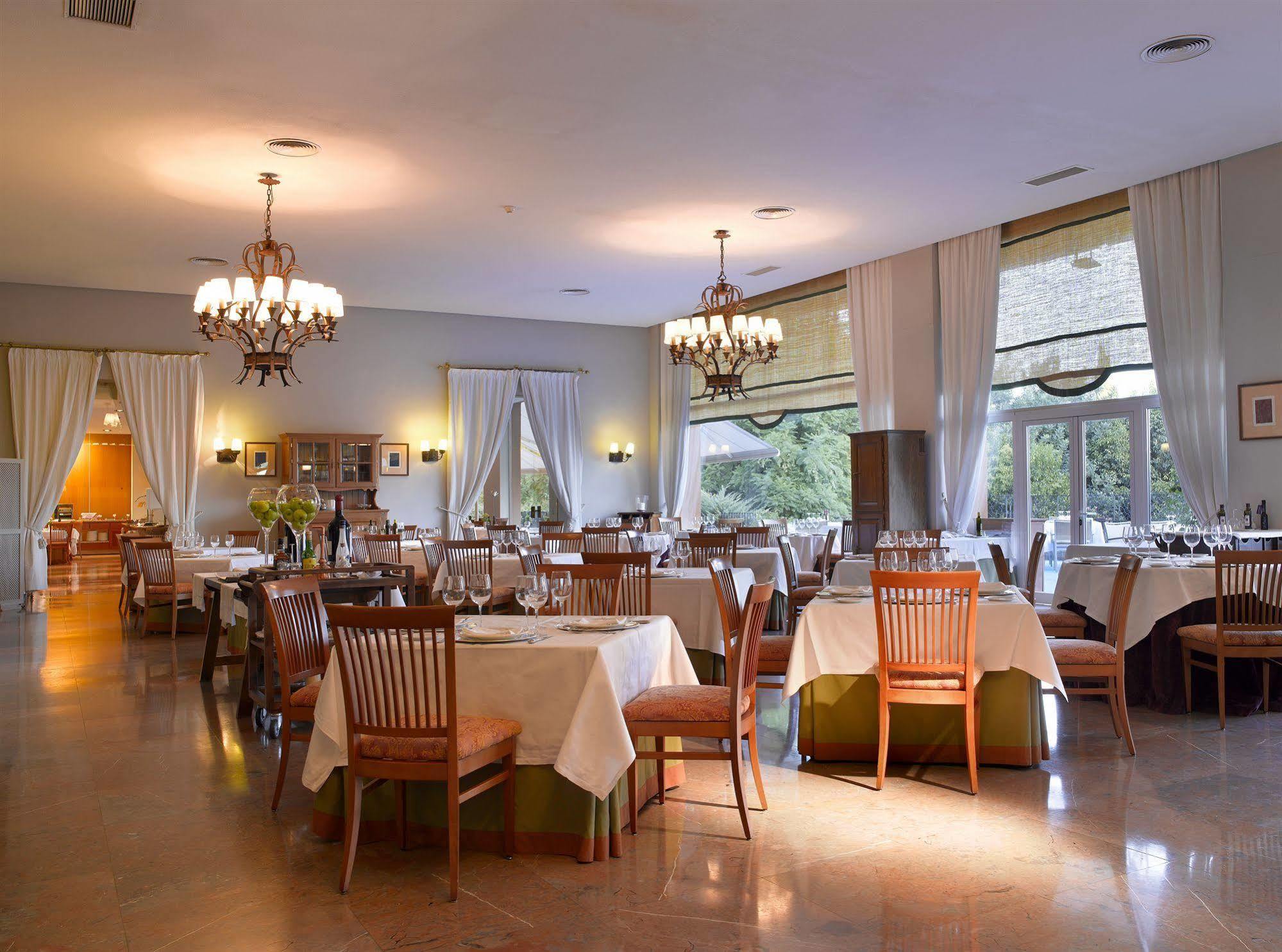 Hotel De Cordoue